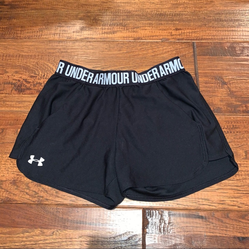 Black UA shorts